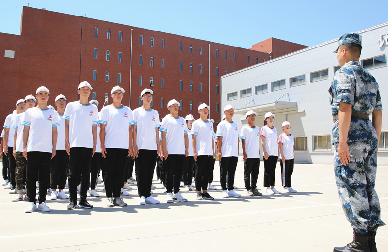 2019年7月1日，中天北京集團(tuán)大學(xué)生入職培訓(xùn)。