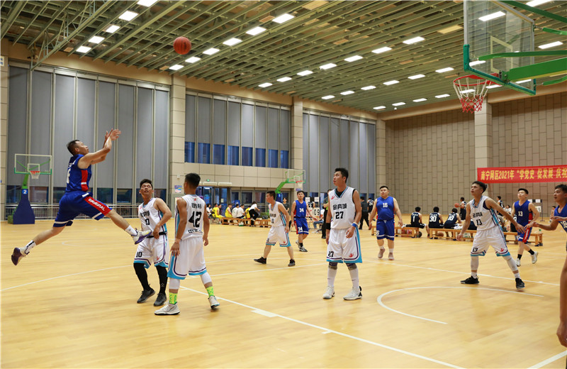 2021年6月，第七屆“安全杯”籃球聯(lián)賽在中天八建內部展開，精準的投籃、焦灼的對抗，披上戰(zhàn)服，用熱情戰(zhàn)勝酷暑，用實力征服中天同仁！