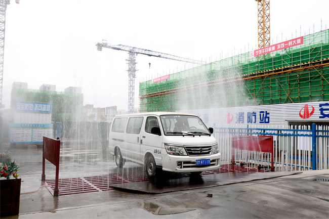 車輛嚴(yán)格管控，凈身出戶.jpg